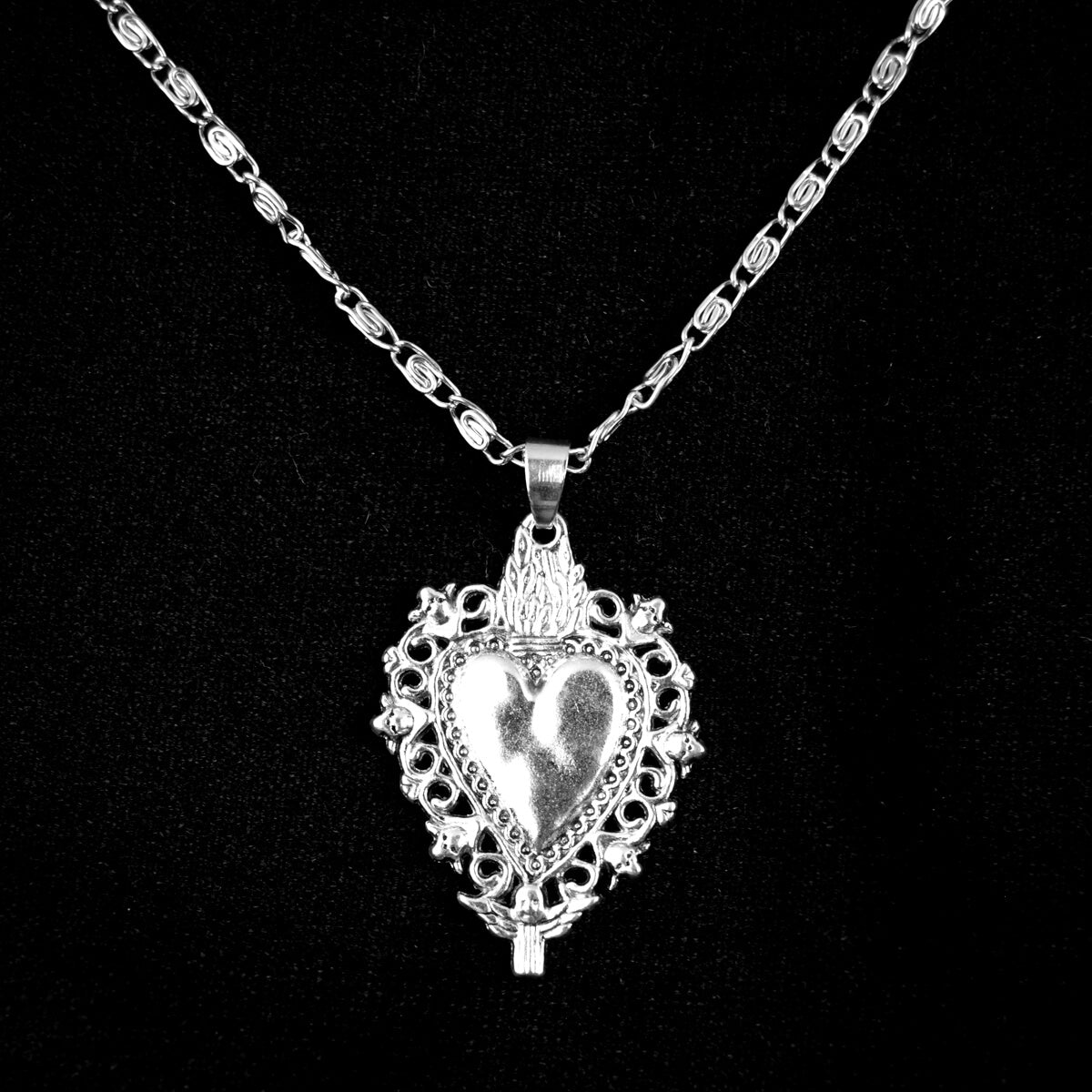Sacred Heart Silver Necklace | Occult Patches & Pins