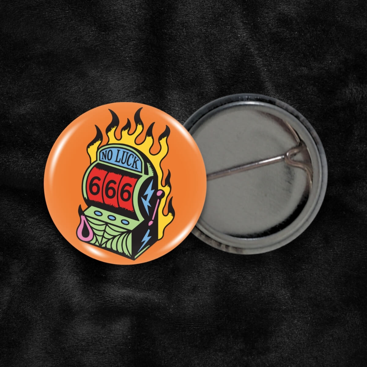 No Luck Badge - Occult Patches & Pins