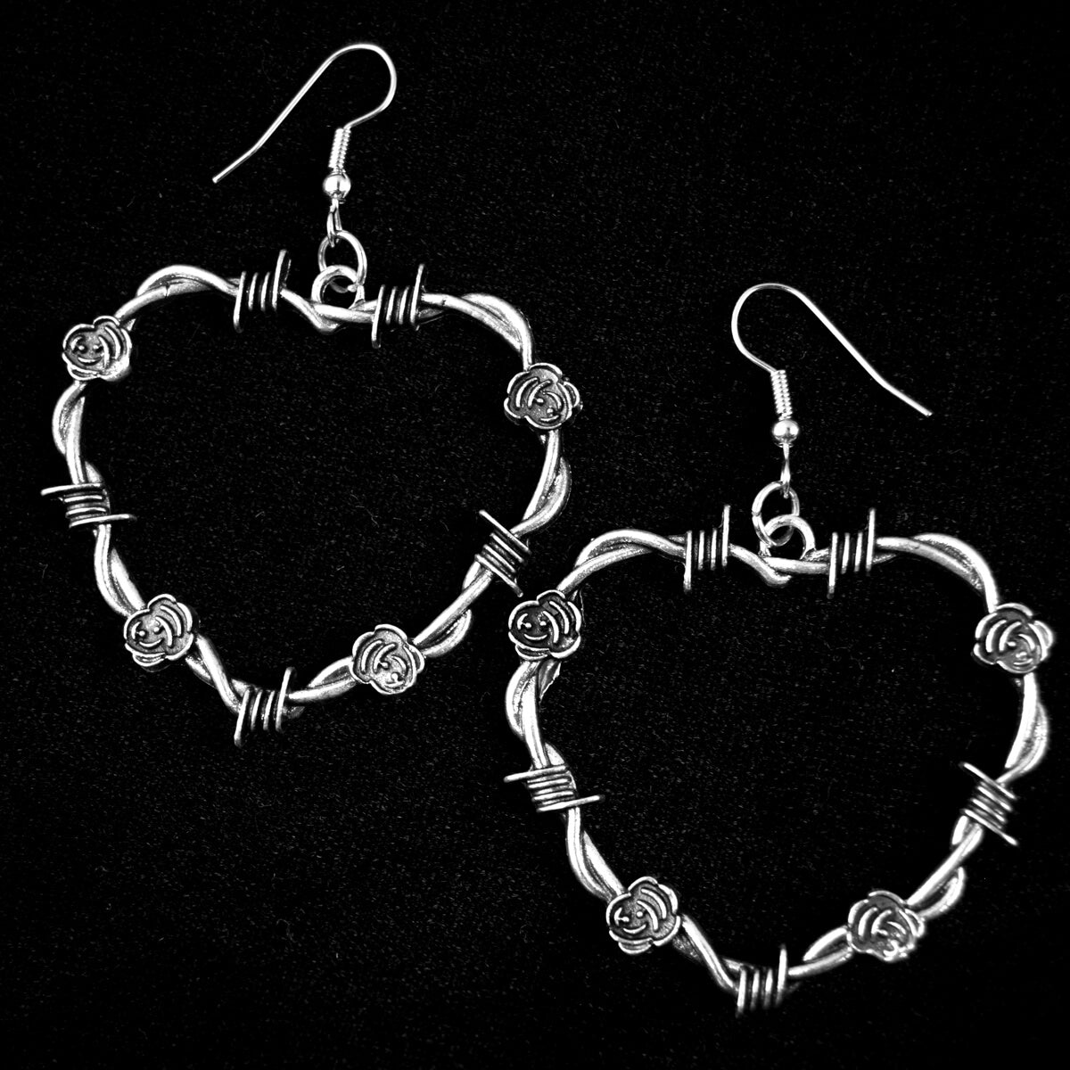 Large Barbed Wire Heart With Roses Earrings | Occult Patches & Pins