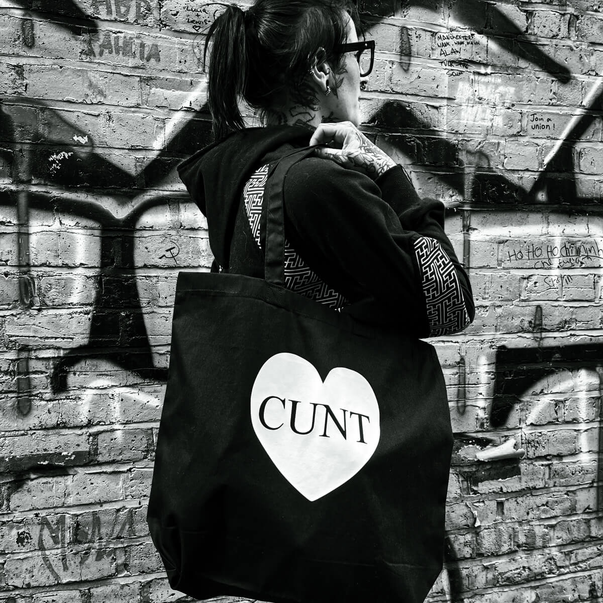 Cunt Heart Large Tote Bag - Occult Patches & Pins